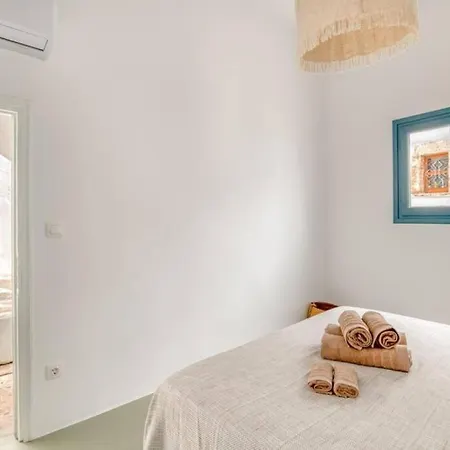 Haroula House - Cycladic Village Vibes Marpissa