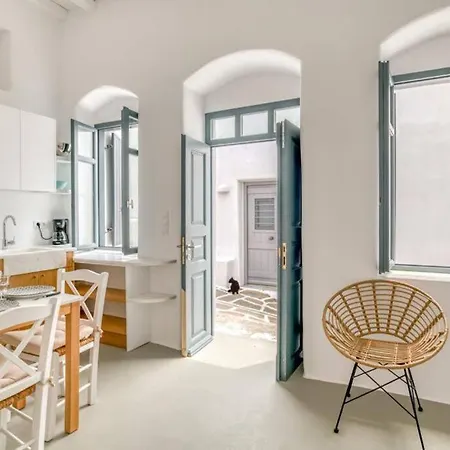 Haroula House - Cycladic Village Vibes Holiday home